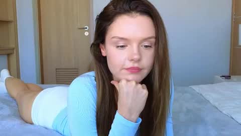 Snapshot of tenderlovesss chatting on May 2026 07:27:01 AM Amanda and Kenny online show from May 2026 07:27:01 AM