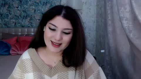 Snapshot of tenderlybae12 chatting on February 2025 12:17:02 PM Tenderlybae online show from February 2025 12:17:02 PM