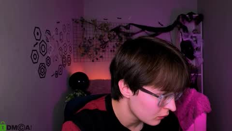 teo_wilson online show from October 2025 02:18:01 PM