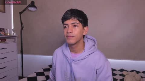 Snapshot of teobuff chatting on November 2025 12:42:02 PM teo browny online show from November 2025 12:42:02 PM