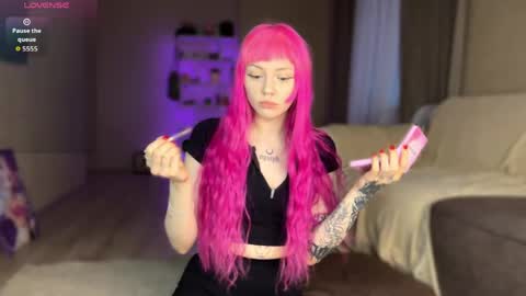 terezaluvly online show from May 2026 04:11:01 PM