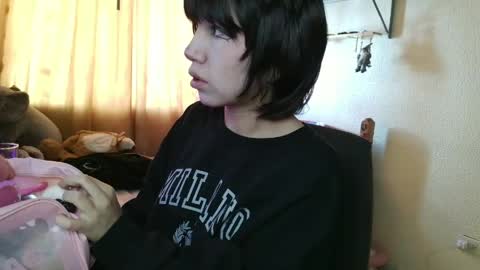 Terra Elowen online show from May 2026 01:38:01 PM