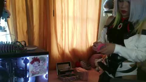 Terra Elowen online show from May 2026 01:41:01 PM