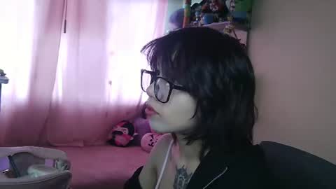 Terra Elowen online show from June 2026 02:40:01 PM
