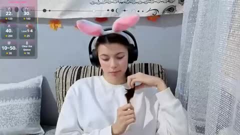 Snapshot of terranaufzinger chatting on December 2025 04:39:02 AM Anny Simpson online show from December 2025 04:39:02 AM