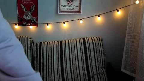 Snapshot of terranaufzinger chatting on February 2026 04:11:01 AM Anny Simpson online show from February 2026 04:11:01 AM