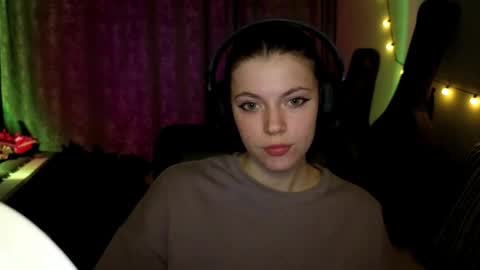 Anny Simpson online show from March 2026 09:29:01 PM