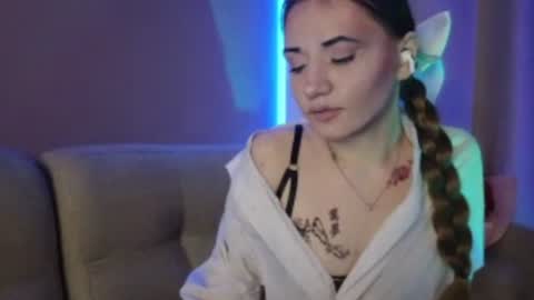 Anny Simpson online show from July 2026 07:17:01 PM