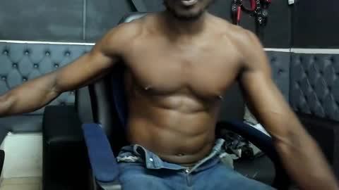 terranze_z online show from February 2026 10:03:01 PM