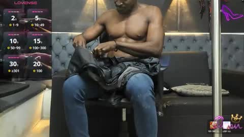 terranze_z online show from February 2026 08:36:01 PM