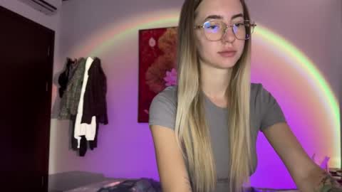 tessa_calmness online show from May 2026 02:52:01 AM