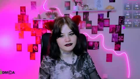 tessa_tea online show from May 2026 02:14:01 PM