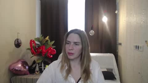 Snapshot of tessadaybreak chatting on February 2025 10:50:01 AM tessadaybreak online show from February 2025 10:50:01 AM