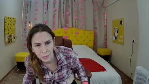 tessadaybreak online show from February 2026 12:21:01 PM