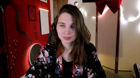 Tessa online show from February 2026 05:44:01 AM