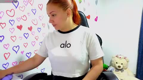 Tessy online show from June 2026 04:17:01 PM