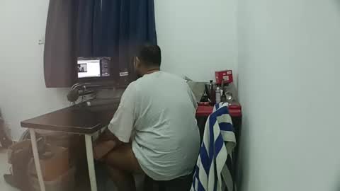 Snapshot of tested123 chatting on November 2025 01:55:01 PM yours online show from November 2025 01:55:01 PM