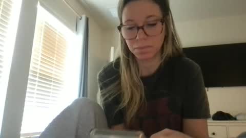 Daphne Summers online show from December 2025 06:34:01 PM