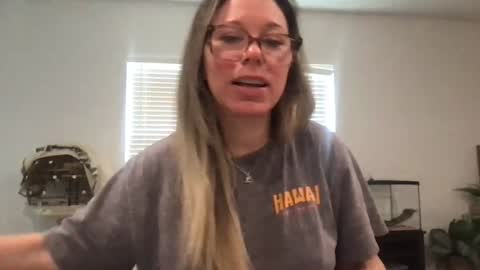 Snapshot of texas_blonde chatting on April 2026 03:36:01 PM Daphne Summers online show from April 2026 03:36:01 PM
