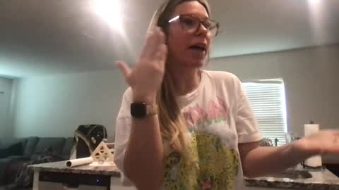 Snapshot of texas_blonde chatting on May 2026 03:06:01 PM Daphne Summers online show from May 2026 03:06:01 PM