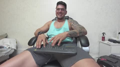 Snapshot of teylor_creed chatting on January 2025 10:19:01 PM teylor creed online show from January 2025 10:19:01 PM