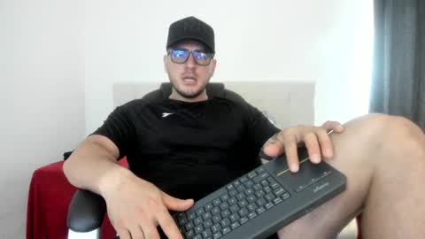 Snapshot of teylor_creed chatting on September 2025 07:04:02 PM teylor creed online show from September 2025 07:04:02 PM