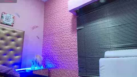 Snapshot of teylor_lovee chatting on December 2025 03:56:01 AM teylor_lovee online show from December 2025 03:56:01 AM