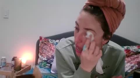 Snapshot of tfeather0532 chatting on February 2026 03:59:02 AM Tessa online show from February 2026 03:59:02 AM