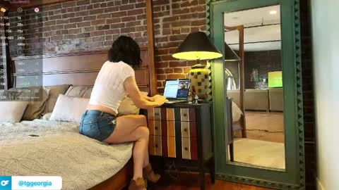 Georgia online show from April 2026 09:50:02 PM