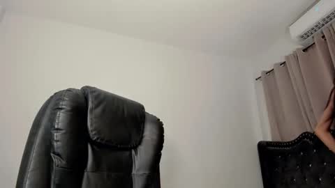 Luna online show from May 2026 04:34:02 PM