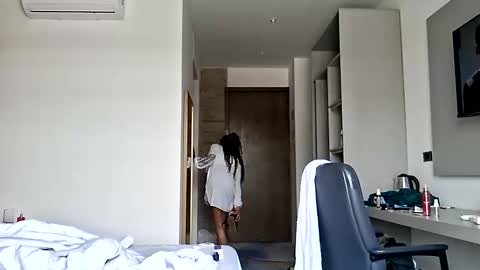 sexi lexi online show from June 2026 04:33:01 PM