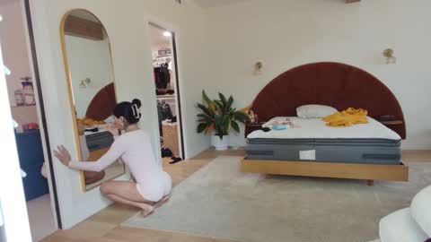 babygirlmami online show from March 2026 07:32:01 PM