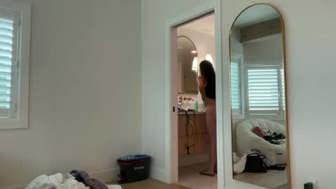 babygirlmami online show from June 2026 10:47:02 PM