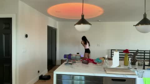 babygirlmami online show from June 2026 08:33:01 PM