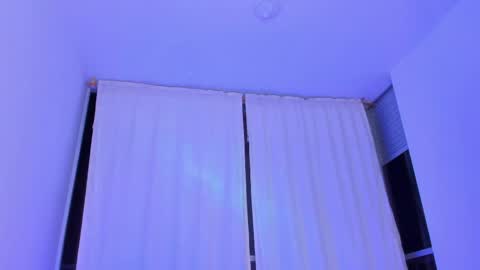 thadeo_king online show from May 2026 01:10:02 AM
