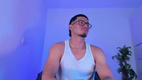 thadeo_king online show from May 2026 02:06:01 AM