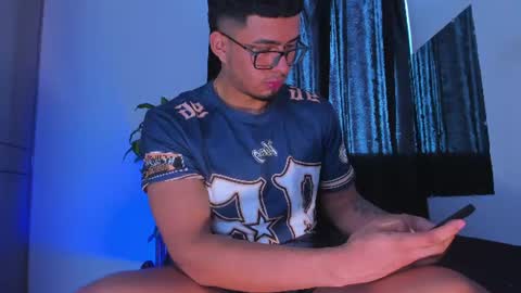 thadeo_king online show from June 2026 02:45:02 PM
