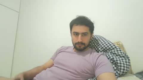 ThaiGuy online show from April 2026 09:15:01 AM