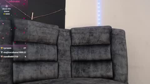 Snapshot of thalia_anderson chatting on March 2025 06:44:02 PM Thalia Anderson online show from March 2025 06:44:02 PM