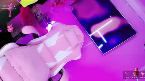 Snapshot of thalia_gil21 chatting on February 2026 01:57:02 AM Thalia Girl online show from February 2026 01:57:02 AM