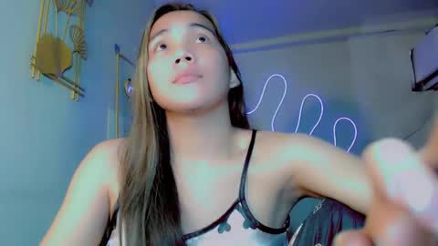 Snapshot of thalia_sunshine chatting on October 2025 11:11:01 AM Thalia online show from October 2025 11:11:01 AM