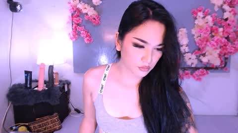 Snapshot of thalia_venture chatting on September 2025 01:38:02 PM Thalia online show from September 2025 01:38:02 PM