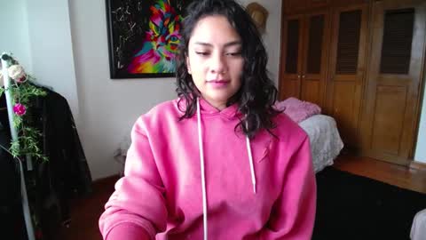    online show from December 2024 08:54:01 PM