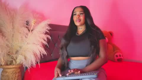 thalyanna_ebony online show from May 2026 04:06:01 AM