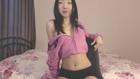 thanos_world1321002 online show from October 2025 05:50:01 AM