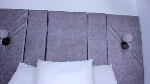 Snapshot of thara_webstter chatting on December 2025 11:50:02 AM thara webstter online show from December 2025 11:50:02 AM