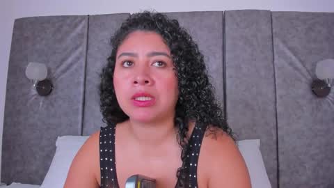 Snapshot of thara_webstter chatting on February 2026 11:03:01 AM thara webstter online show from February 2026 11:03:01 AM