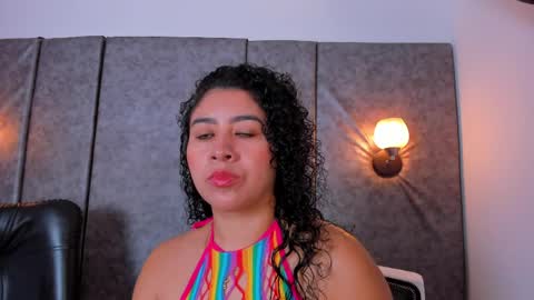 Snapshot of thara_webstter chatting on May 2026 11:37:01 AM thara webstter online show from May 2026 11:37:01 AM