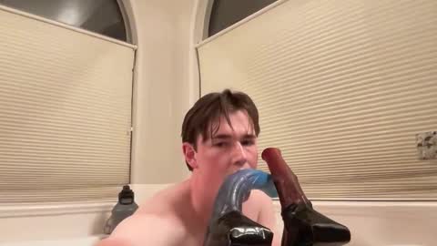 that1guy0_0 online show from February 2026 01:59:02 AM