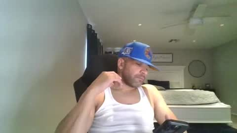 thatazguyaz online show from August 2026 08:40:02 PM